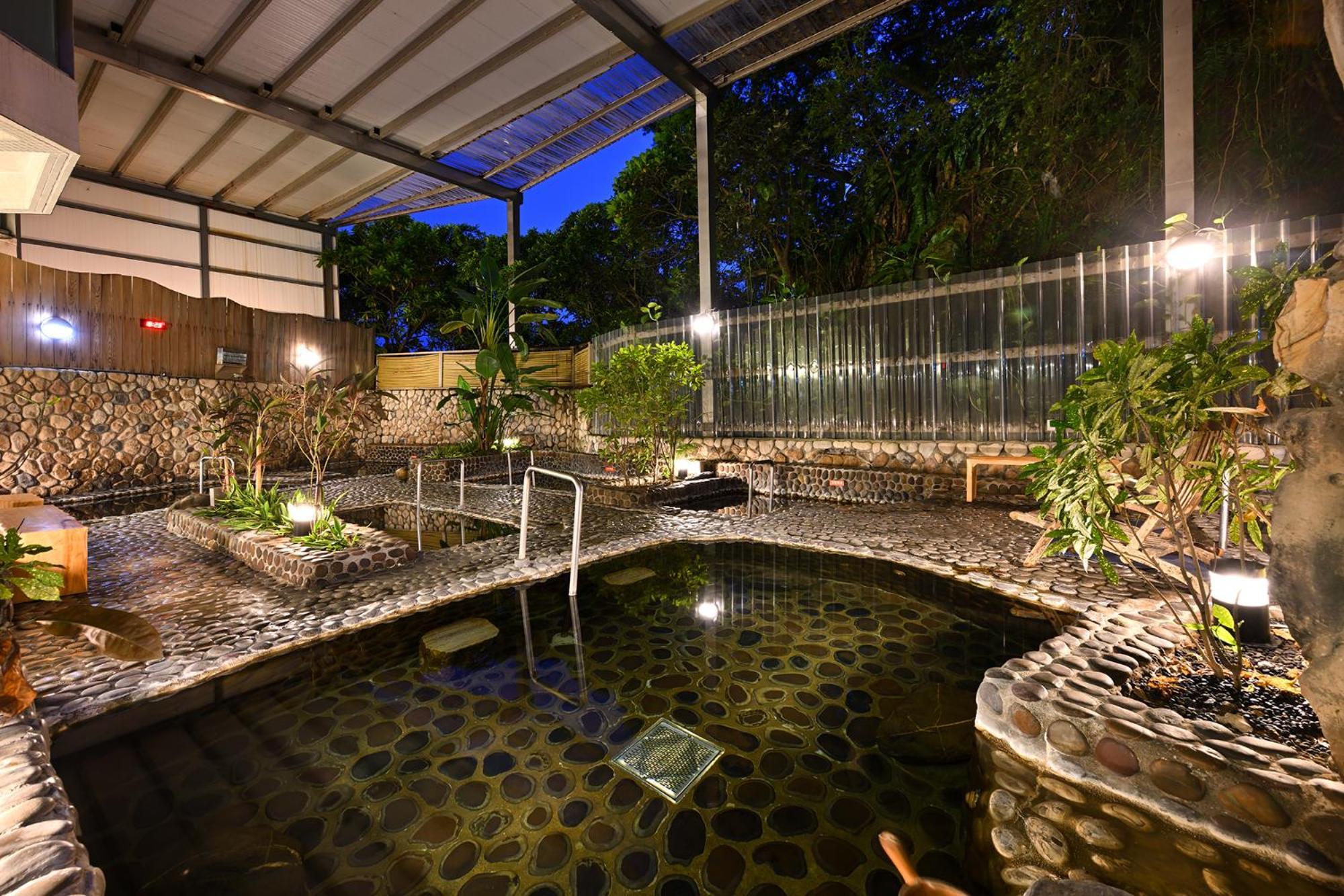 Ct Green Bay Hot-Spring Hotel Wanli Exteriér fotografie
